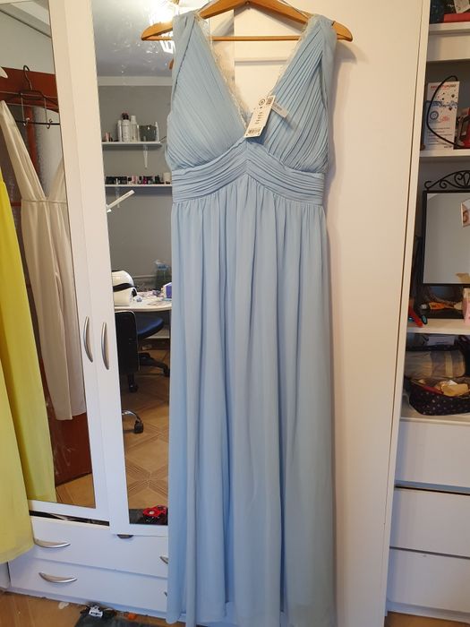 Błękitna sukienka długa na  wesele druhna świadkowa