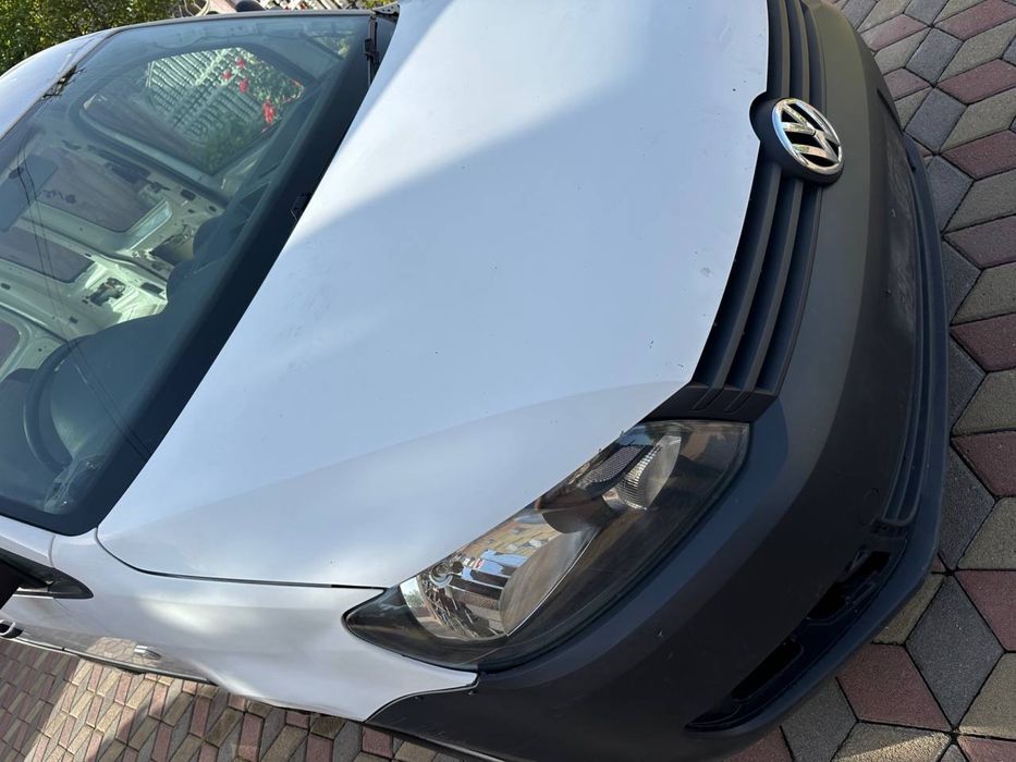 Капот VW Volkswagen Caddy Білий колір