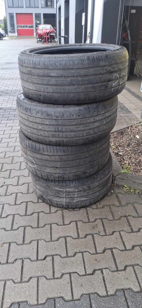 Sprzedam opony Pirelli