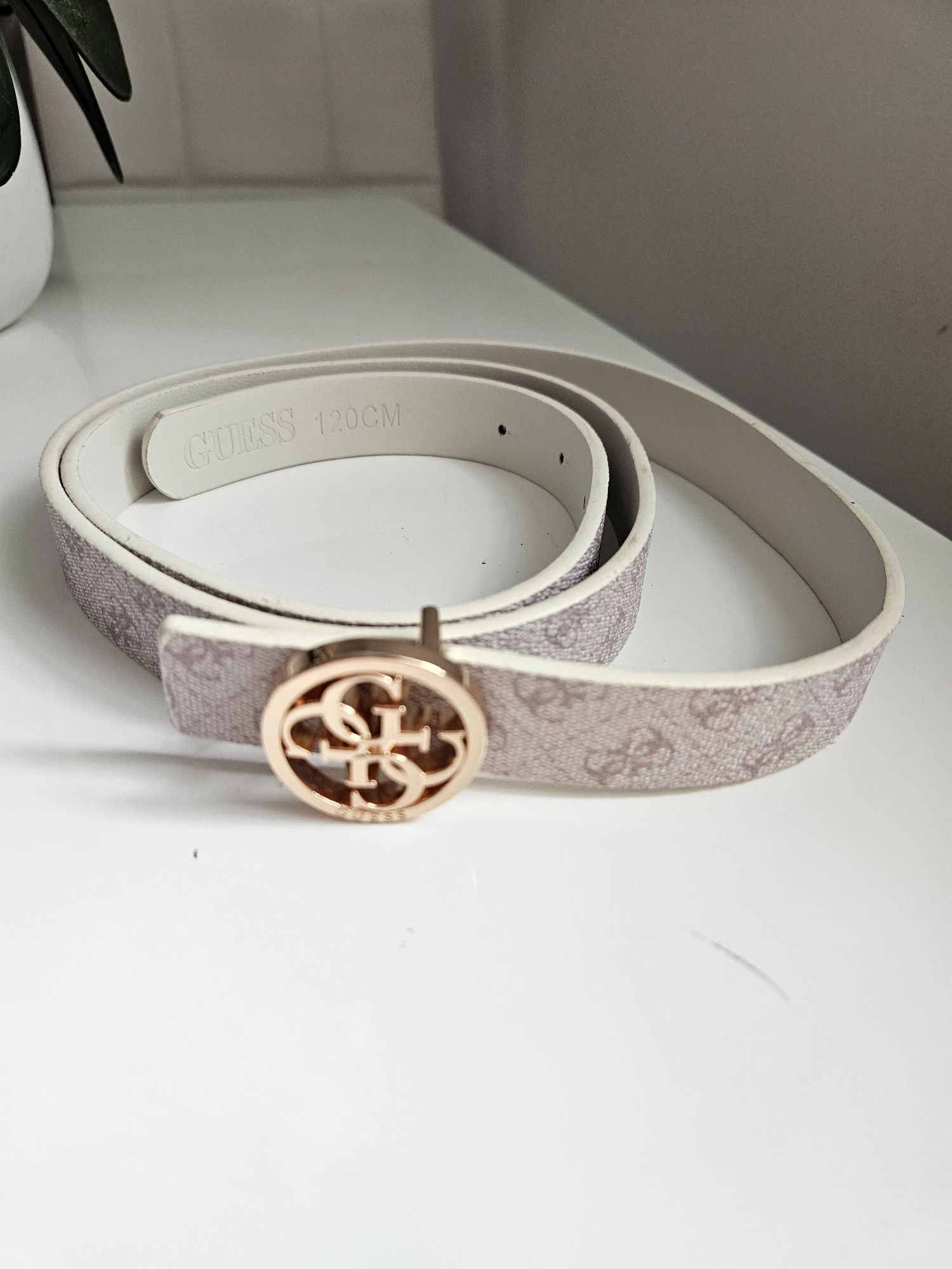 Damski pasek guess