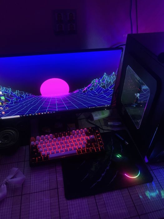 Спочно Игровой пк в отличном состоянии