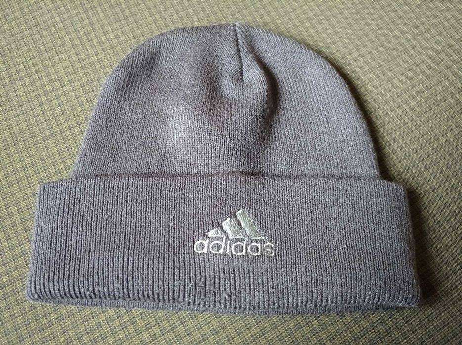 czapka zimowa popielata adidas ladny stan duzo zdjec