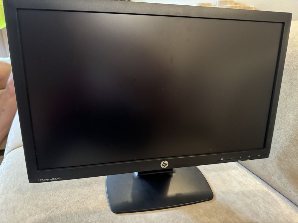 Monitor do komputera HP Compaq LE2202x 21,5" Full HD