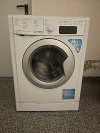 Maquina lavar roupa Indesit