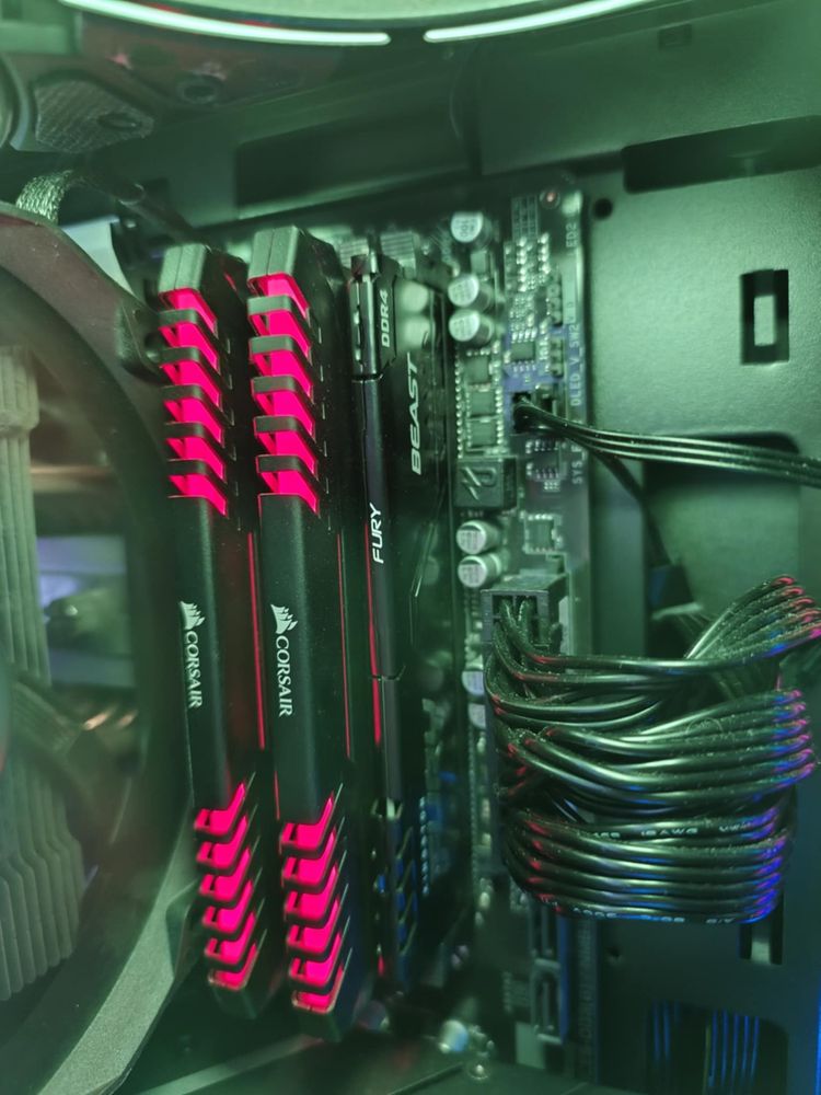 Komputer Gamingowy R7 5800X / RX 9070 XT / 32GB – Zamiana możliwa!