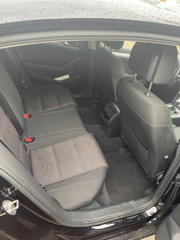 Volkswagen Passat 1.8 b8 2016