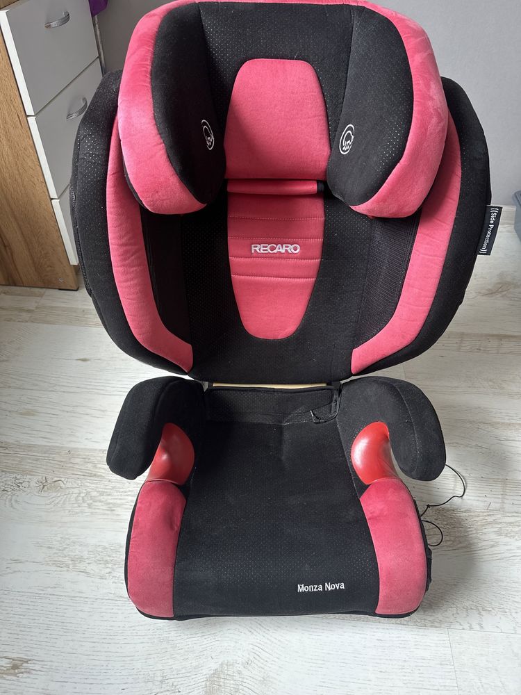 Автокрісло Recaro Monza