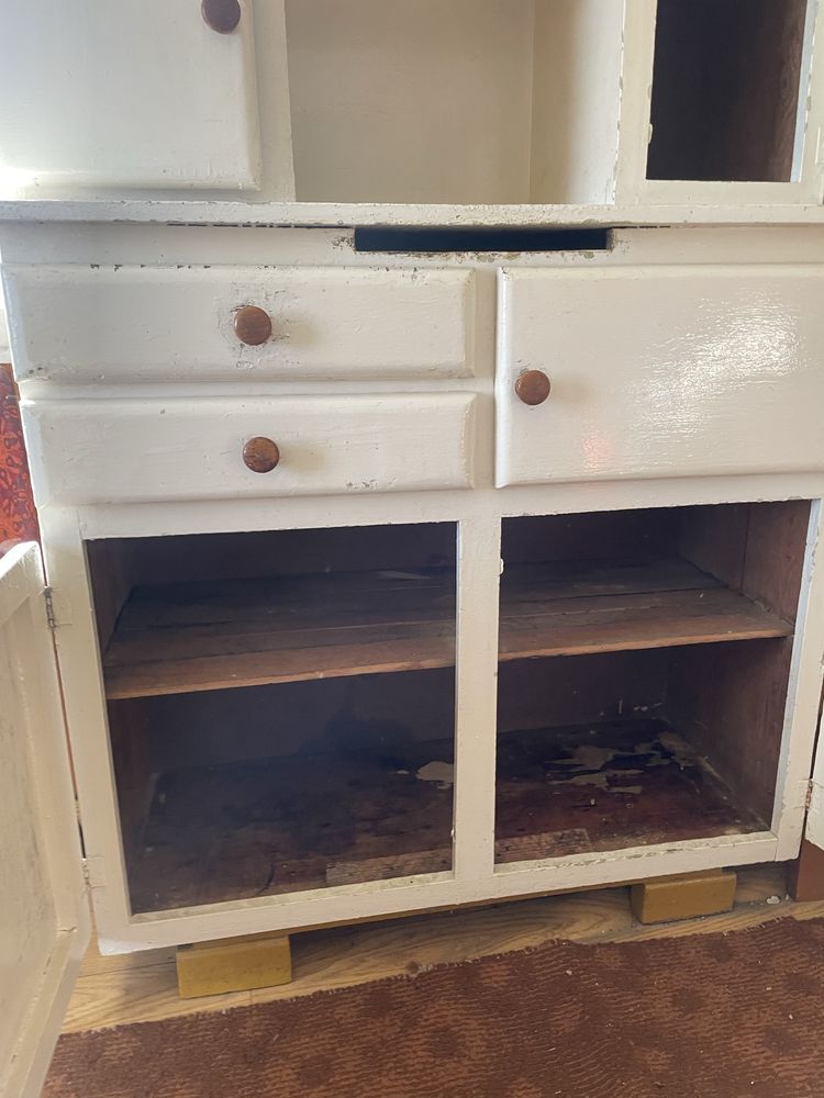 Drewniany kredens vintage prl lata 50