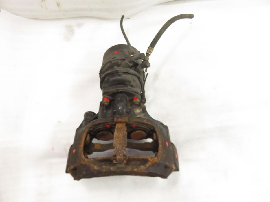 Zacisk Lewy Tył Scania R I R450 R6 - Dc 13.147 Euro6