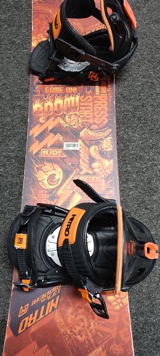 Deska snowboardowa Nitro RIPPER 137 cm + wiązania Nitro S/M