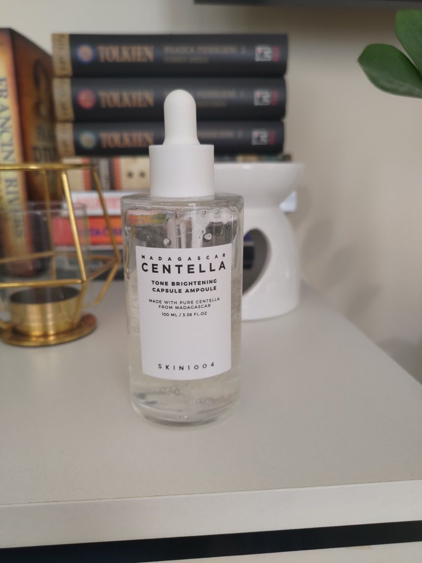 Centella Tone Brightening Capsule Ampoule poj. powyżej 50 ml