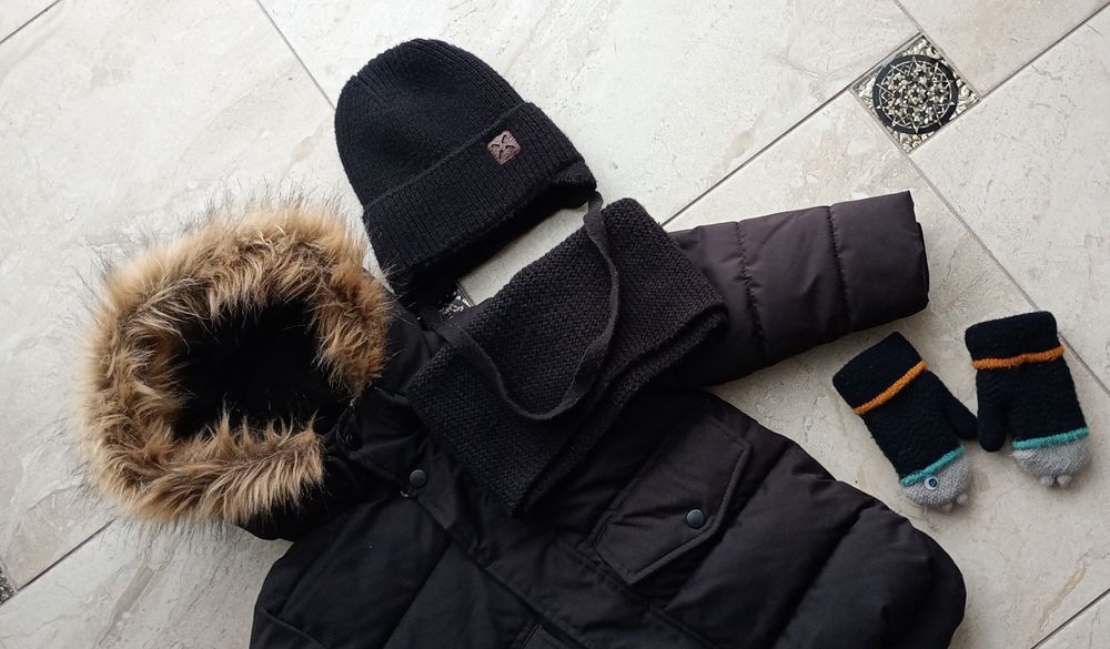 Дутики ,шапка ,зимовий одяг для хлопчика
