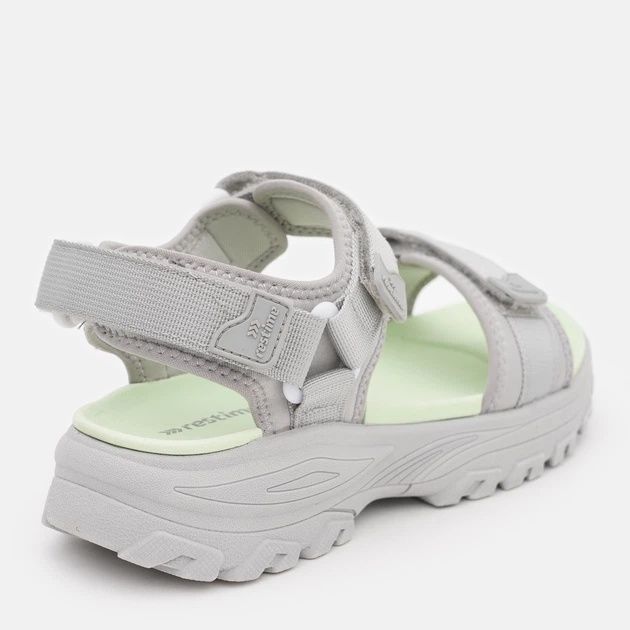 Продам сандалии.