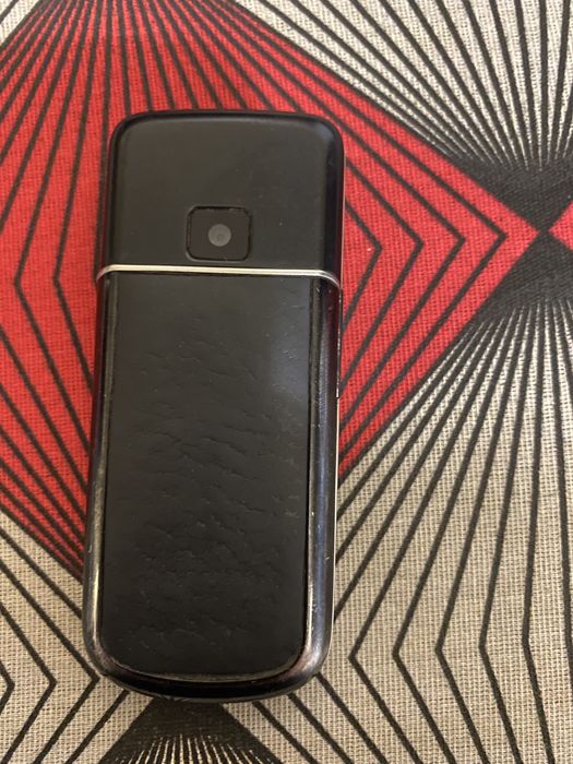 Nokia 8800 телефон под ремонт или запчасти