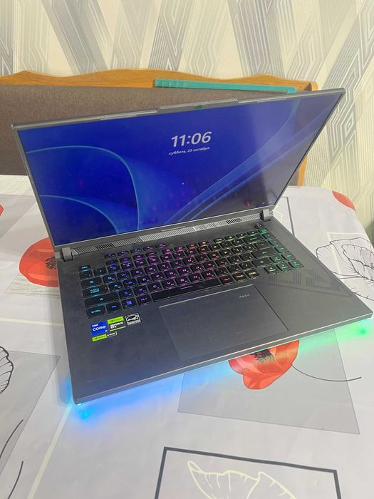 Продам игровой ноутбук Asus ROG Strix G16