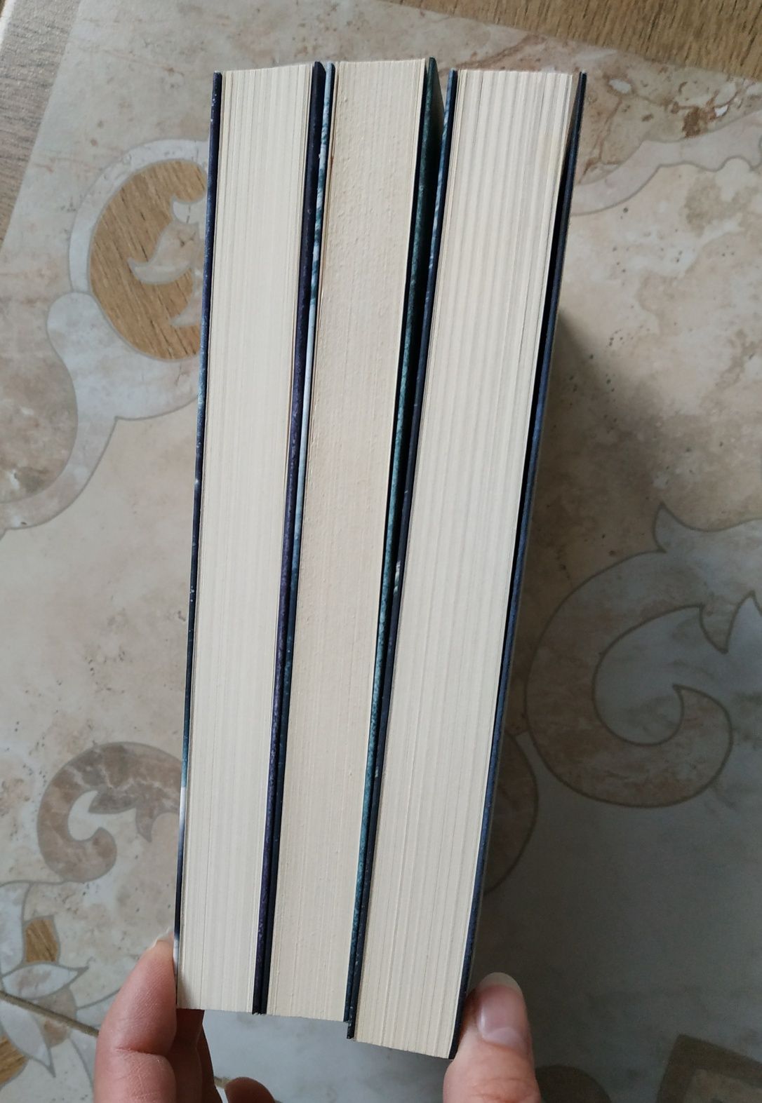 Seria WYSŁANNICY, Larista, Guerra, Cedyno - Melissa Darwood