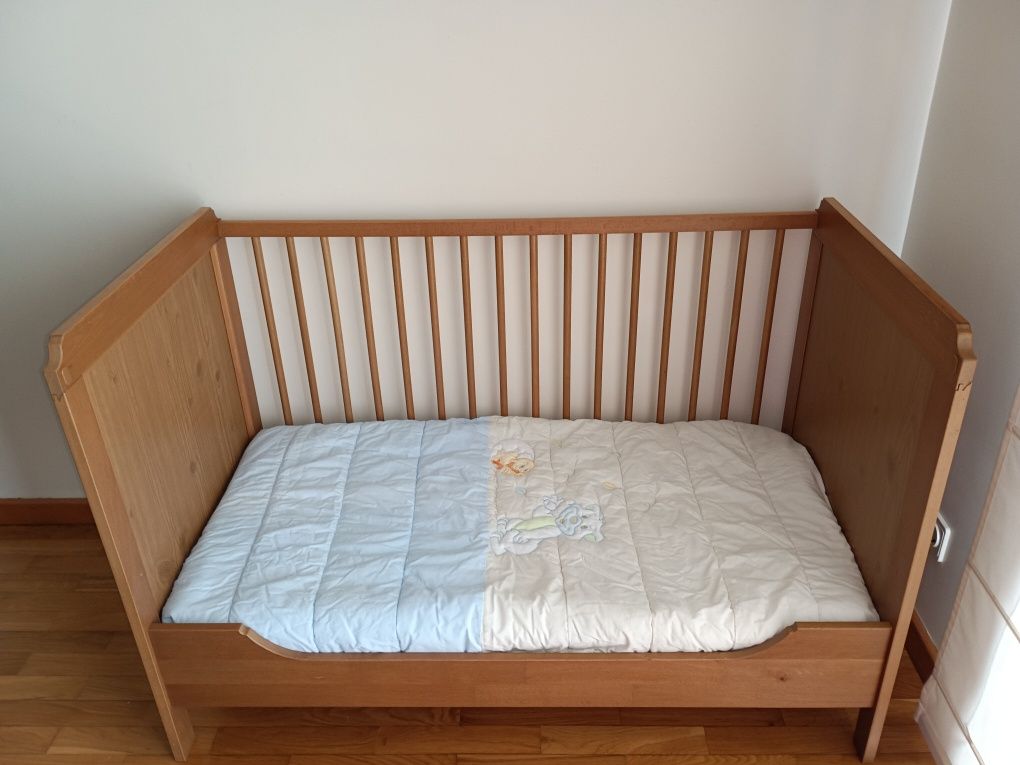 Berço/Cama de Bebé/Criança (Oferta de colchão e edredão)