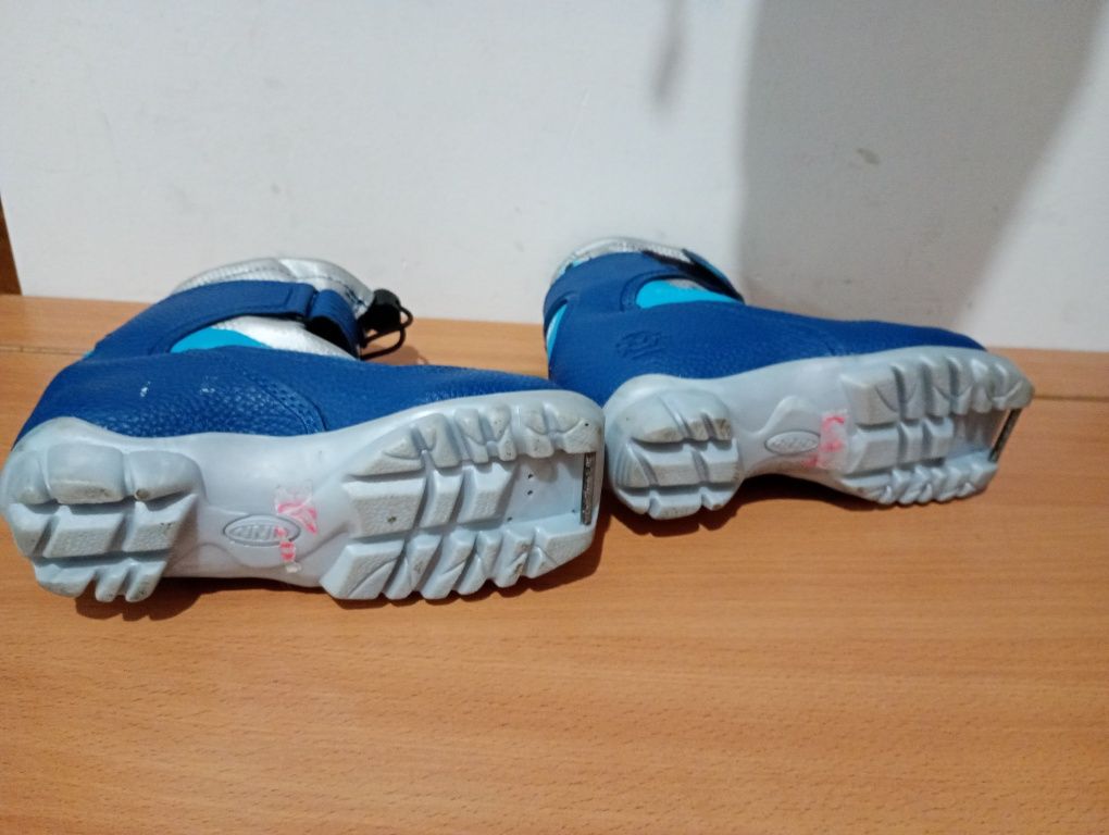 Buty narciarskie NNN Alpina 29