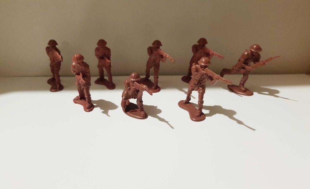 Набор солдатиков пехотинцев