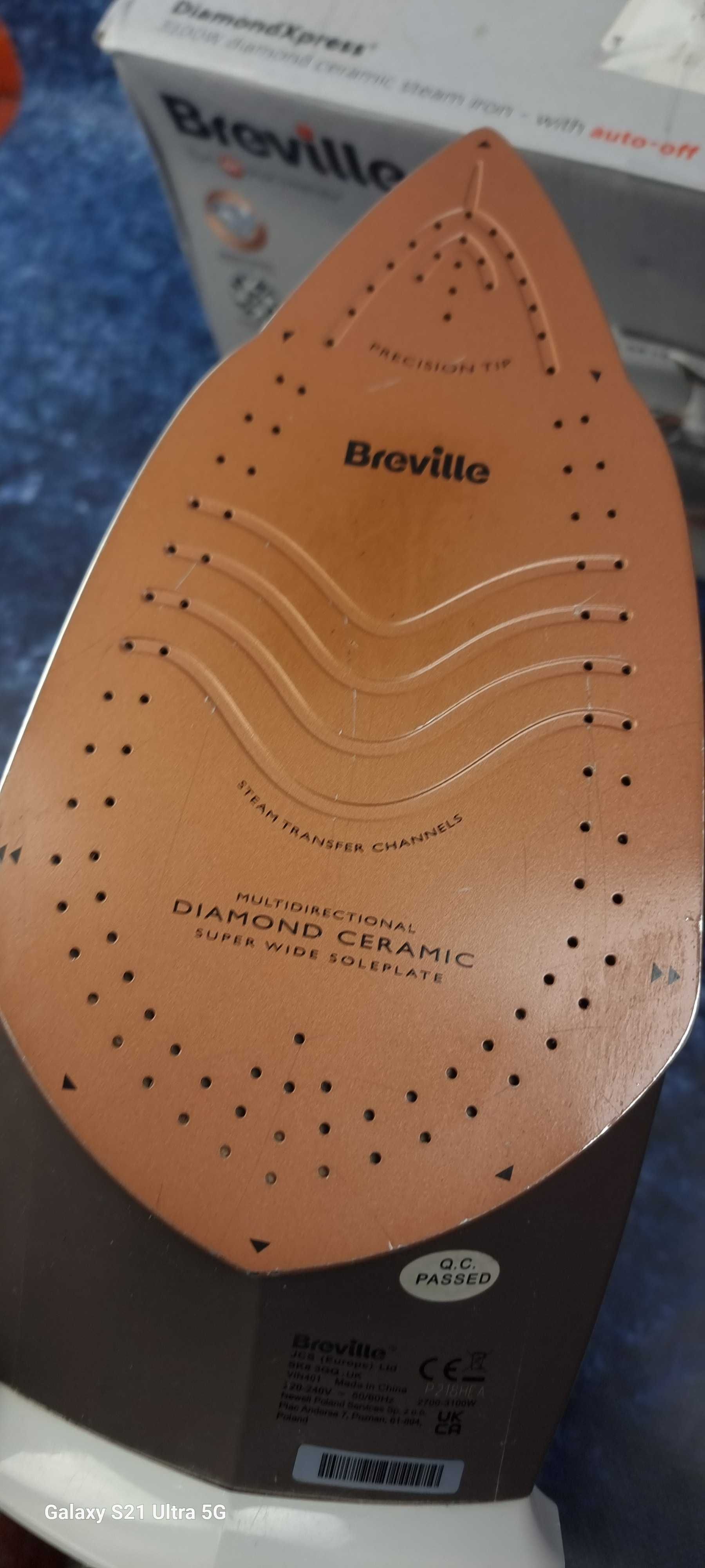 Парова праска Breville Diamond 3100 Вт