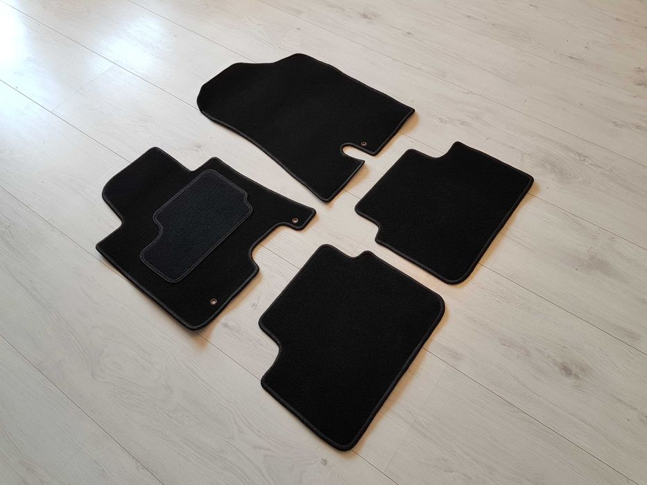 Dywaniki Welurowe HYUNDAI I30 07-12 Idealnie Dopasowane STOPERY
