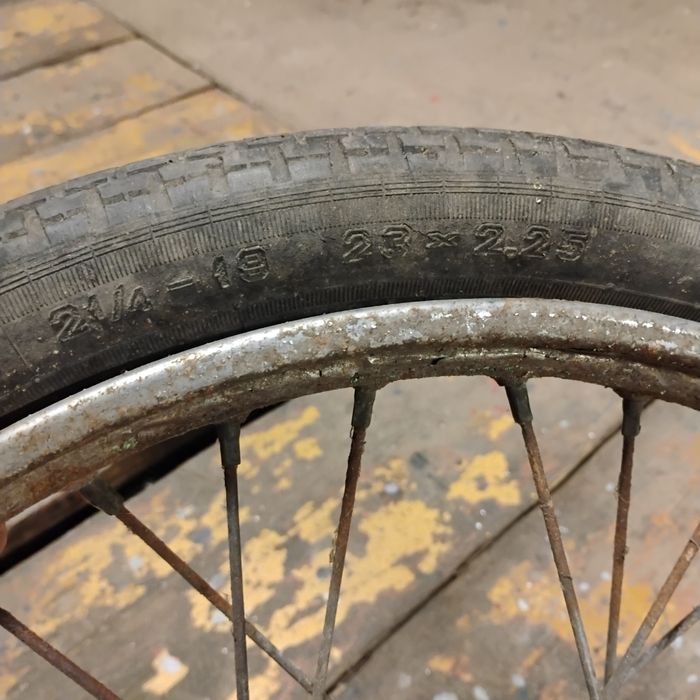 Koło do motoroweru komar