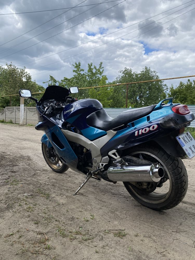 Продам Kawasaki Zzr 1100 в хорошем состоянии!