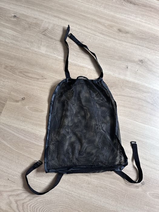 Czarna siatka do wózka dziecięcego