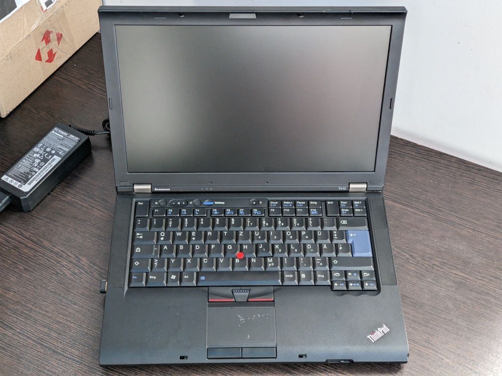 Lenovo ThinkPad T410 / 14" / i5-520m / 8GB DDR3 / 120GB SSD