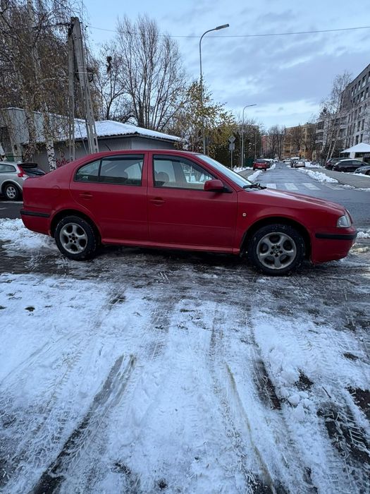Skoda Octavia tour 1.9 tdi . 
Пробіг 257000 км.