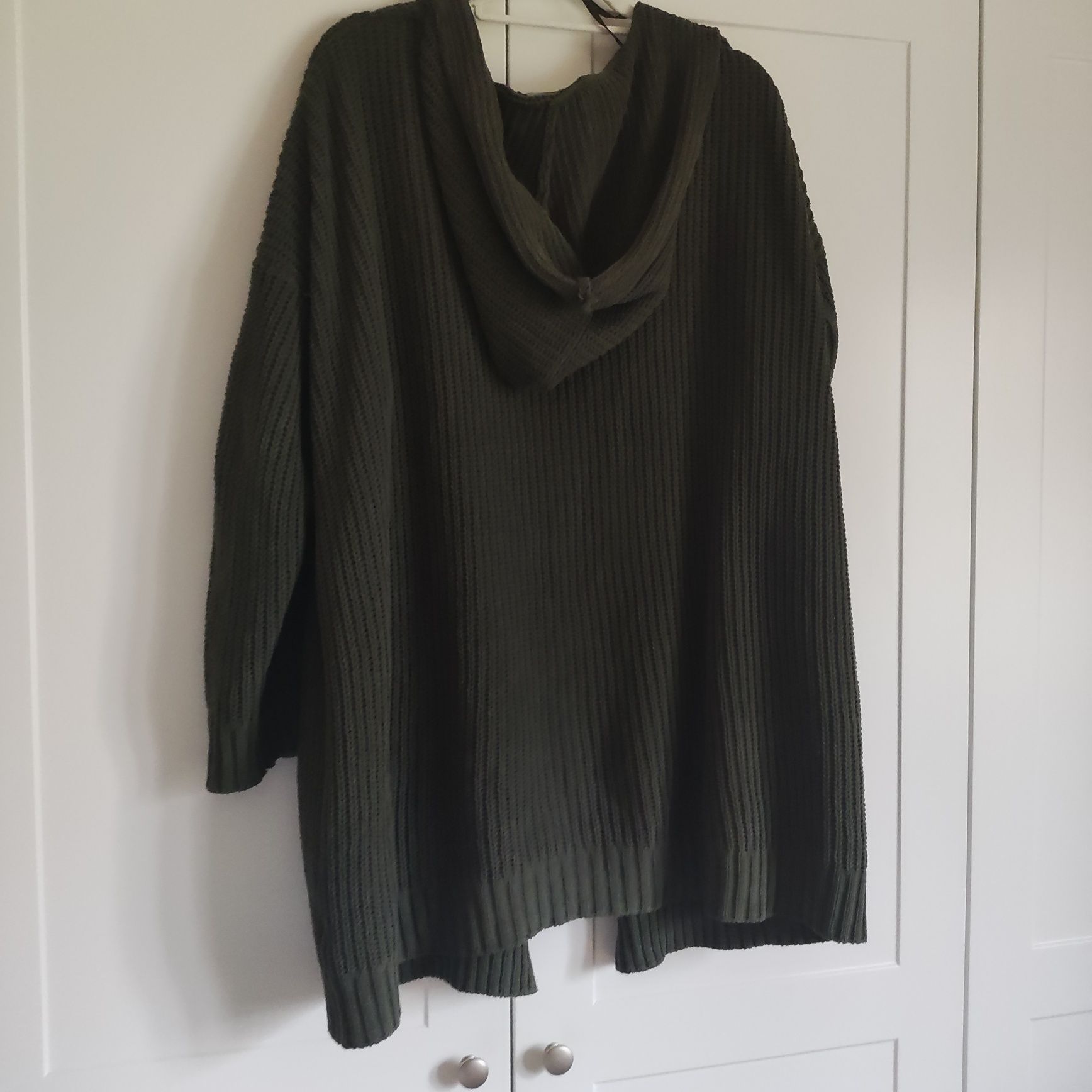 Sweter kardigan narzutka