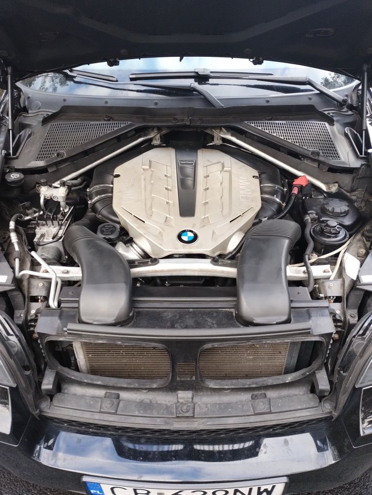 BMW X6 4.4 benzyna 110 tyś. przebieg