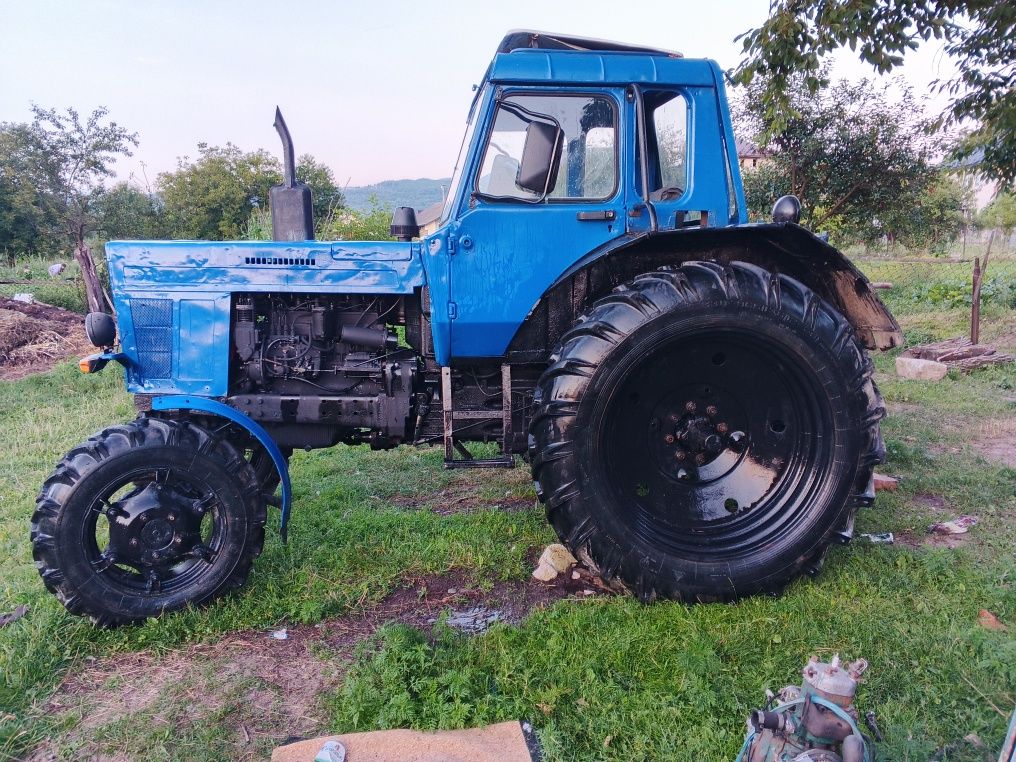 (Продам МТЗ 82).