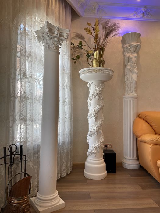 Колони з гіпсу для декору