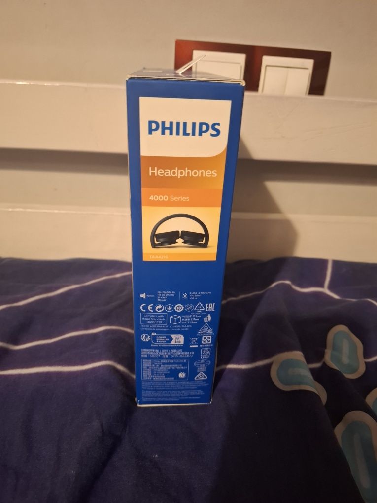 Słuchawki bezprzewodowe marki Philips 4000 series nie otwierane