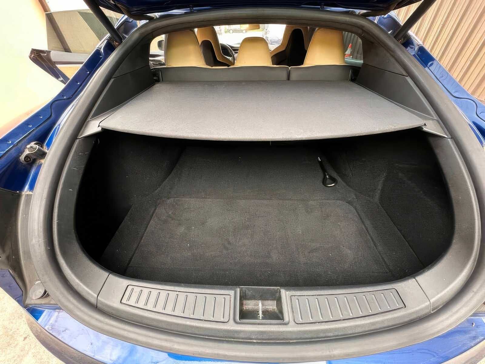 2015 Tesla Model S 85D
