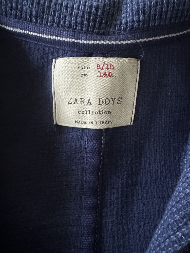 Marynarka dziecięca firmy Zara w rozmiarze 140 komunia