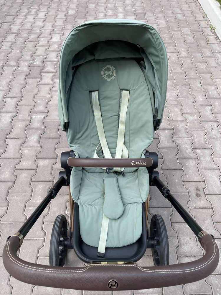 Коляска Cybex Priam 4.0 Rose Gold. 2в1. В чудовому стані.