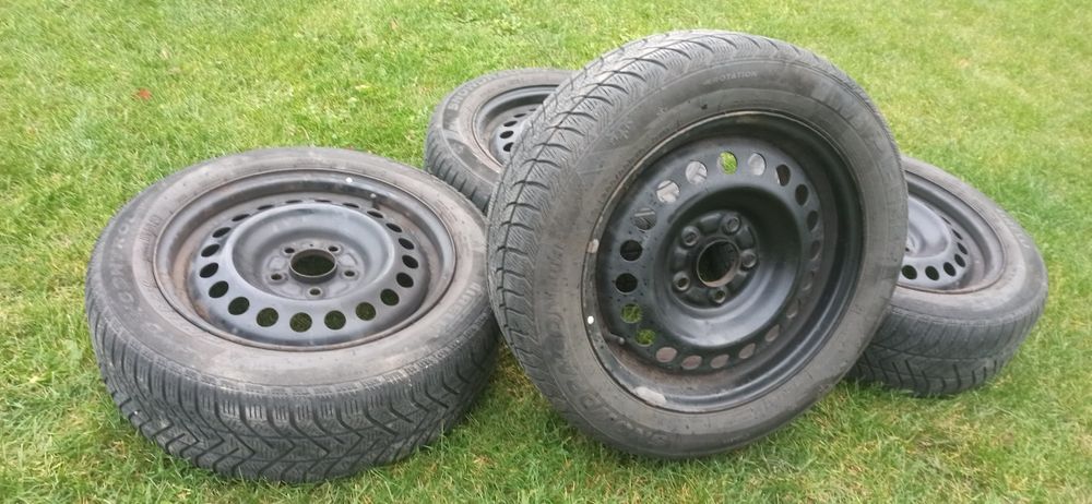 Komplet koła felgi stalowe 5x114,3 opony zimowe 205/55 R16 Kia Hyundai