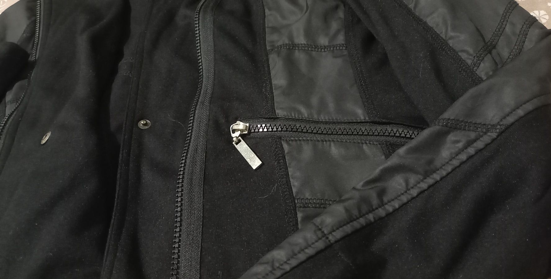 Чорна куртка накидка жіноча бренд: Charles Vögele