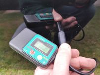 Miernik grubości lakieru wynajem wypożyczenie tester akumulatora F-VAT