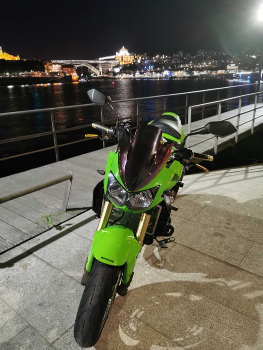 Kawasaki z1000 de 2003.