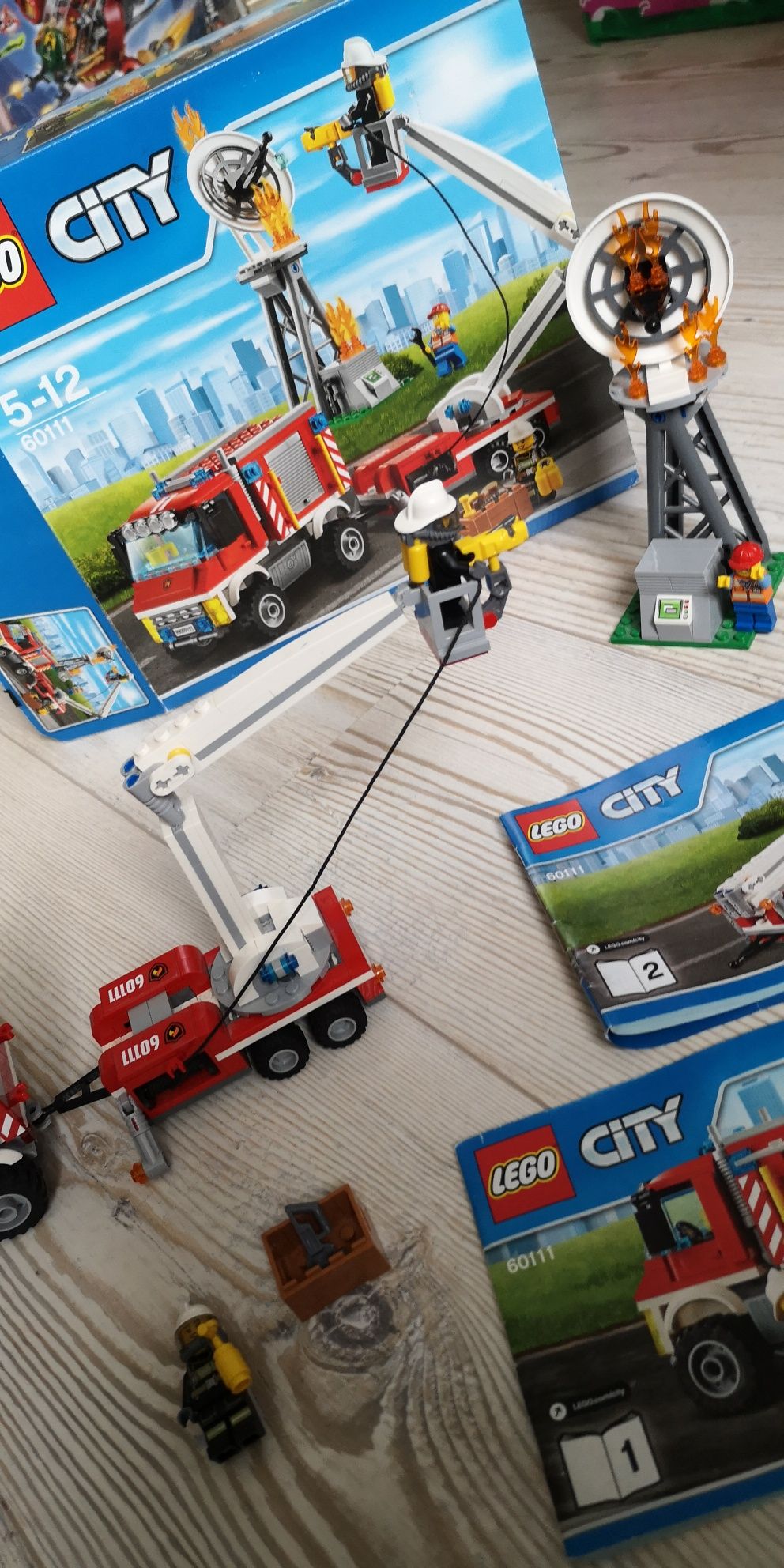 Конструктор LEGO City Пожарный пикап 60111