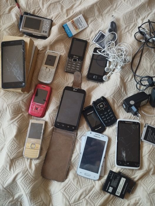 Телефоны, мобильные 1 лот