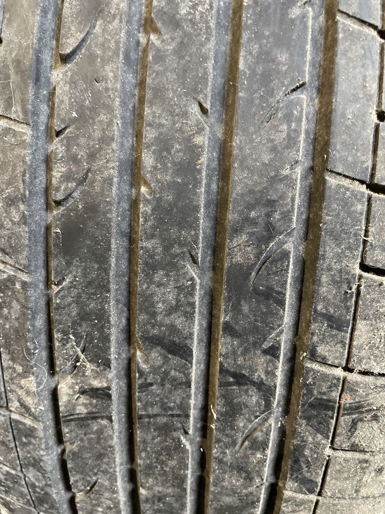 Резина Bridgestone 225/55 R18