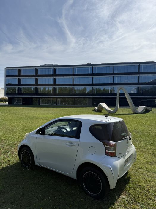 Toyota iQ - 1.0VVT-i 2009