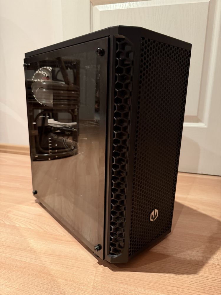 Komputer gamingowy rtx4060 ryzen 5 5600 ram 32GB dysk 1TB gwarancja