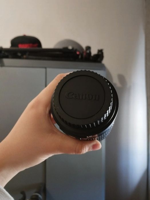 Canon EF-S 55-250mm (f/4-5.6) IS II