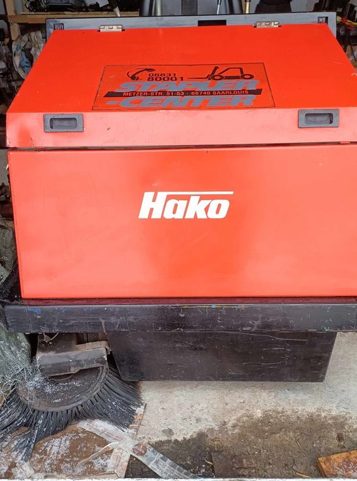 Zamiatarka Hako Jonas 1000