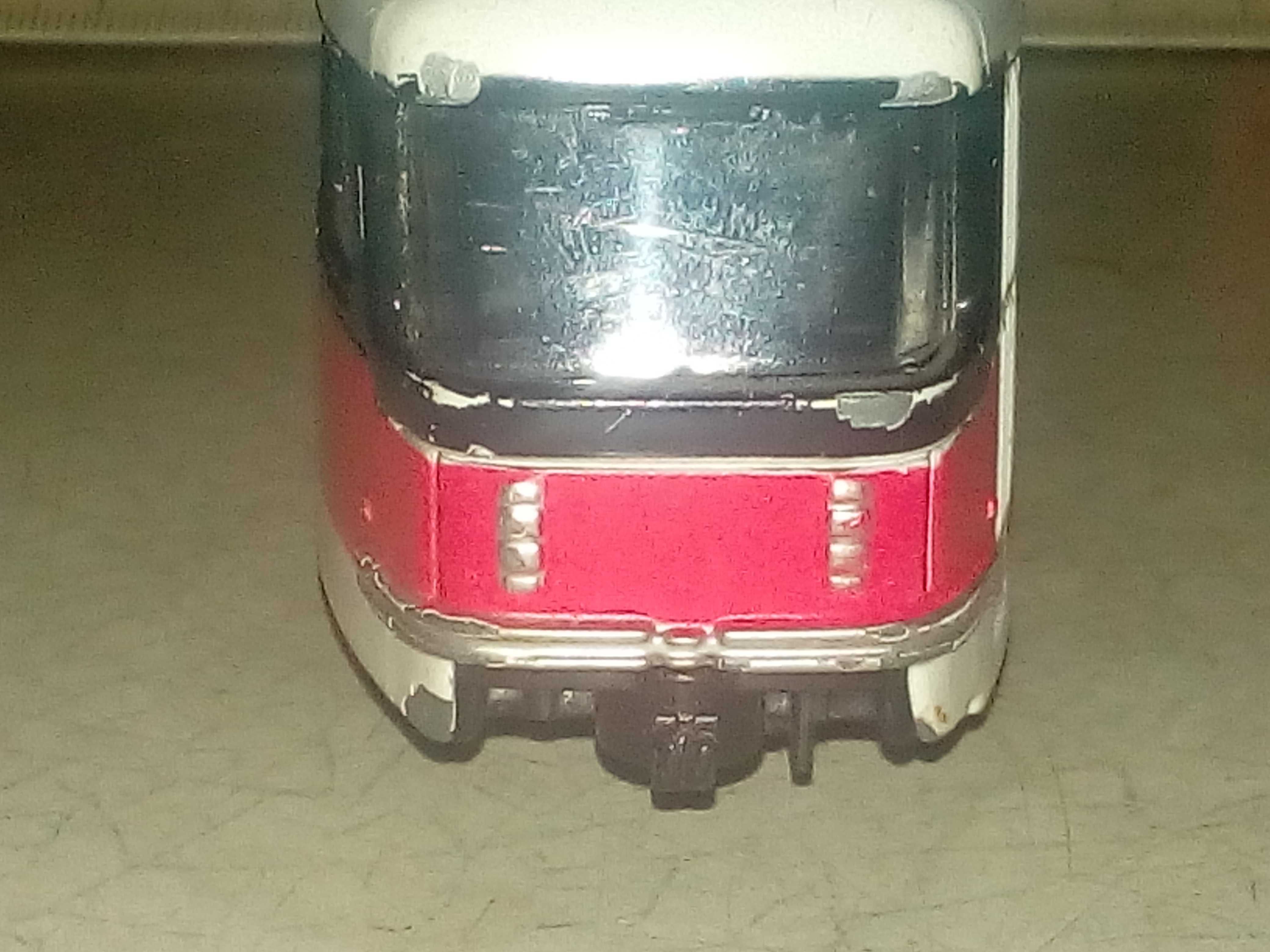 Трамвайный вагон 27